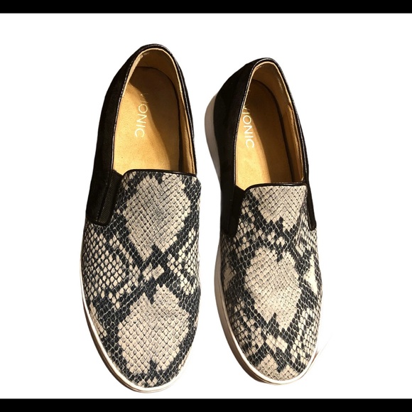 Vionic MIDI Snake Print Women’s Slip-On Loafer 10 - Picture 8 of 11